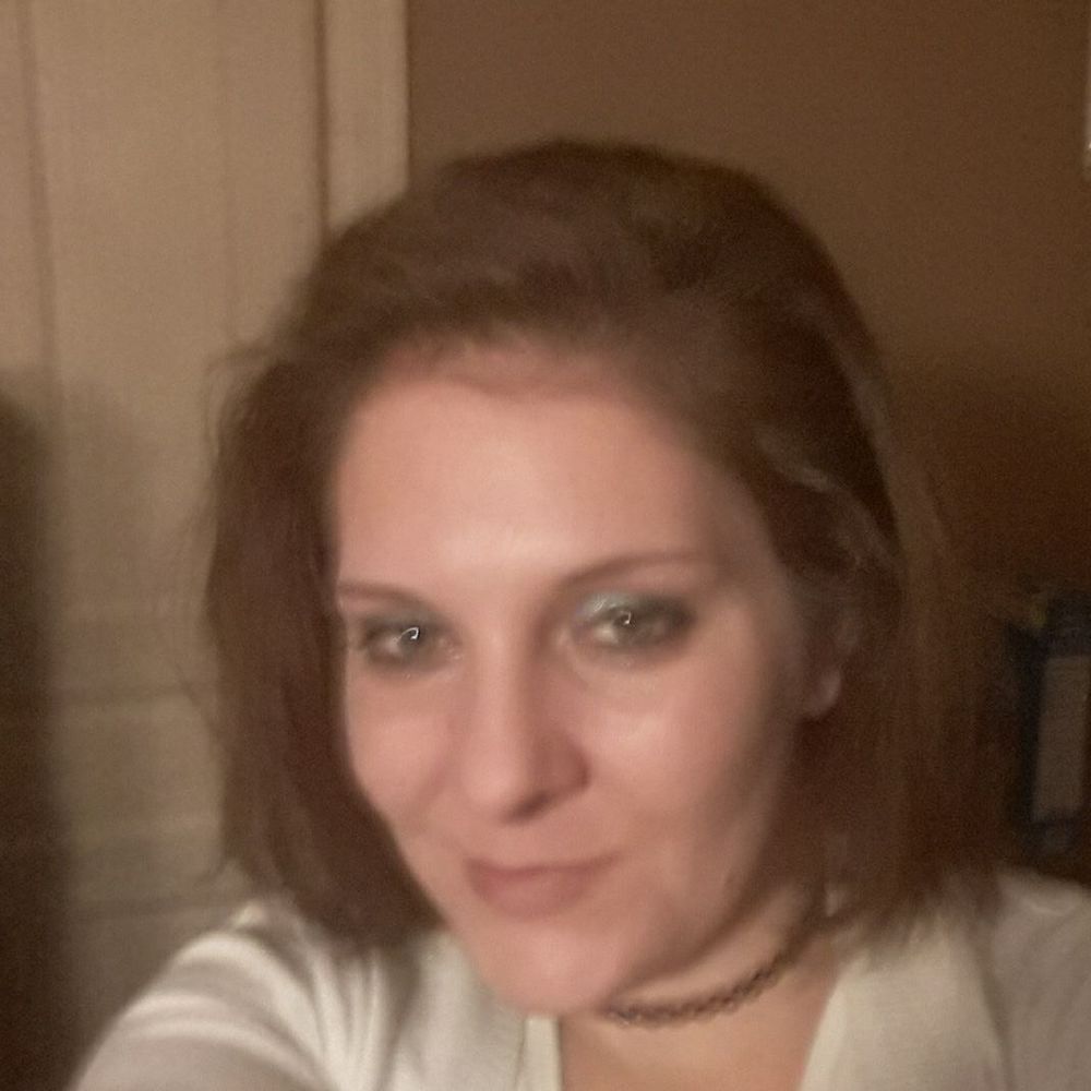 Meet your Posher, Cecilia